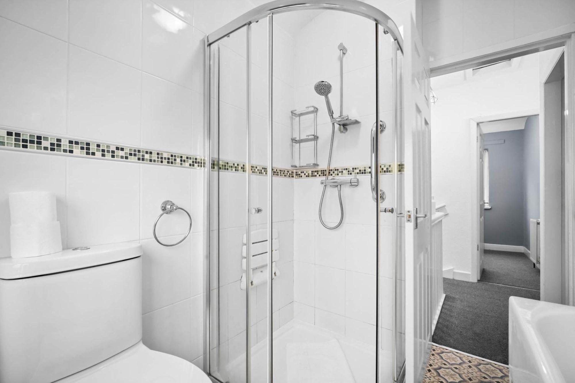 Stylish 3 Bedroom House - Parking - Garden - Great Barr - Netflix - Top Rated -121J Бірмінгем Екстер'єр фото